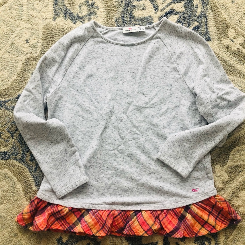 Vineyard Vines girls sweatshirt top size L gray